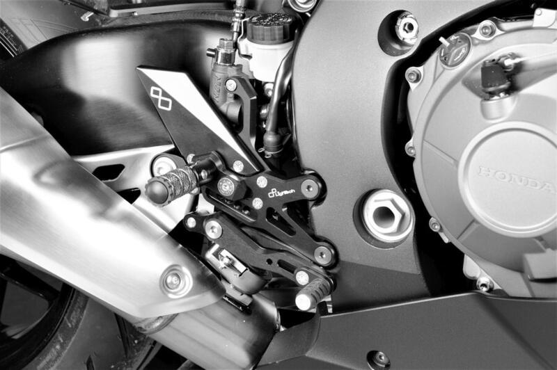 Adjustable Rear Sets With Fold Up Foot Pegs for Honda Naturale